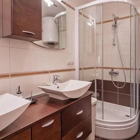 شقة Palm With Swimming Pool *
